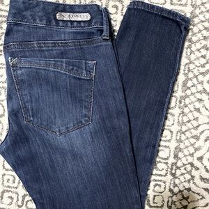 Women’s Express skinny jeans